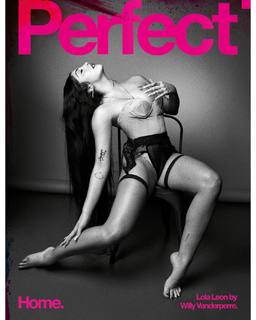 Lourdes Leon feet photo thumbnail