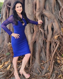 Lourdes Munguía feet photo 8