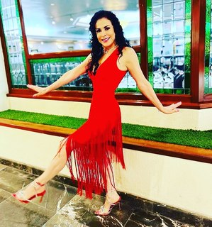 Lourdes Munguía feet photo 1