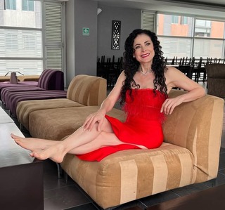 Lourdes Munguía feet photo 7