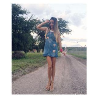 Lourdes Sánchez feet photo 14