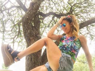 Lourdes Sánchez feet photo 17