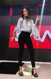 Lourdes Sánchez feet photo 13