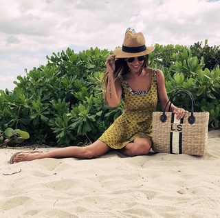 Lourdes Sánchez feet photo 9