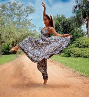 Lourdes Sánchez feet photo 12