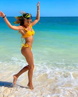 Lourdes Sánchez feet photo 13