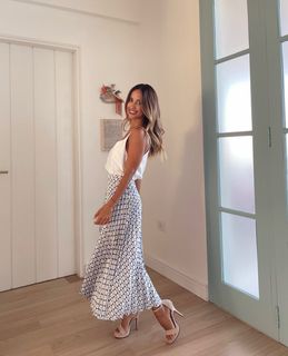 Lourdes Sánchez feet photo 7