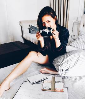 Lovi Poe feet photo 13