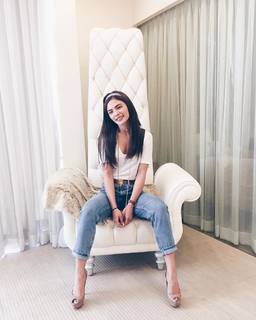 Lovi Poe feet photo 11