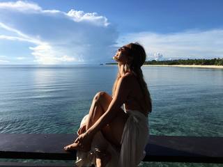 Lovi Poe feet photo 18