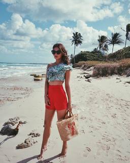 Lovi Poe feet photo 7