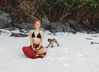 Lovi Poe feet photo 5