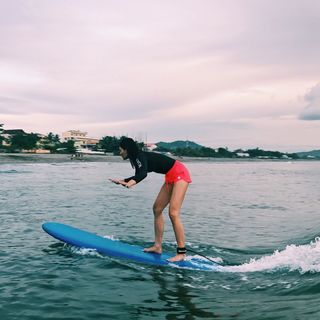 Lovi Poe feet photo 13
