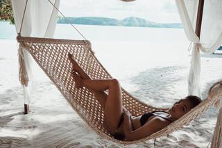 Lovi Poe feet photo 5