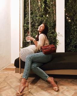 Lovi Poe feet photo 1