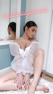 Lovi Poe feet photo 18
