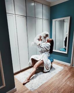 Lovi Poe feet photo 17