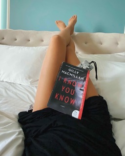 Lovi Poe feet photo 12