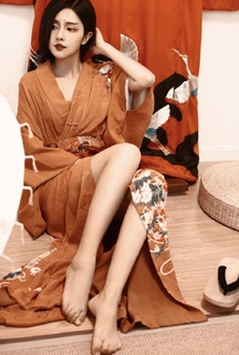 Lu Bai feet photo 16
