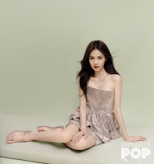 Lu Bai feet photo 11
