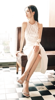 Lu Bai feet photo 7
