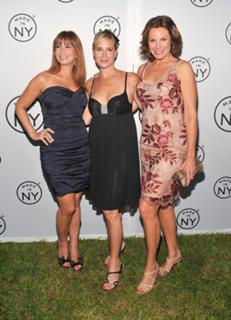 LuAnn de Lesseps feet photo 7