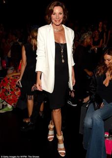 LuAnn de Lesseps feet photo 15
