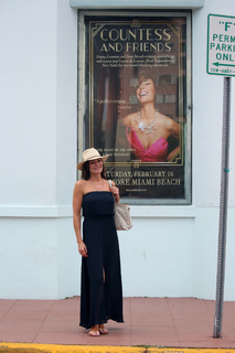 LuAnn de Lesseps feet photo 19