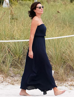 LuAnn de Lesseps feet photo 18