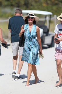 LuAnn de Lesseps feet photo 7