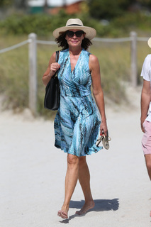 LuAnn de Lesseps feet photo 5