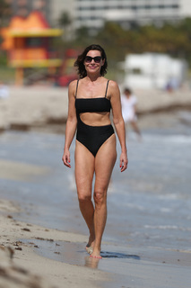 LuAnn de Lesseps feet photo 20