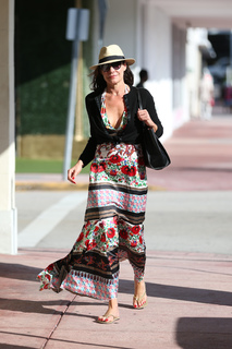 LuAnn de Lesseps feet photo 17