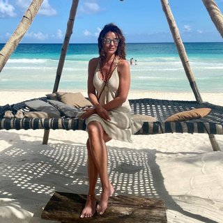 LuAnn de Lesseps feet photo 10