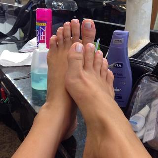 Lua Blanco feet photo 8