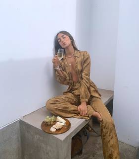 Luana Barrón feet photo thumbnail