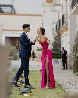 Luana Barrón feet photo thumbnail