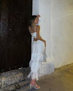 Luana Barrón feet photo thumbnail