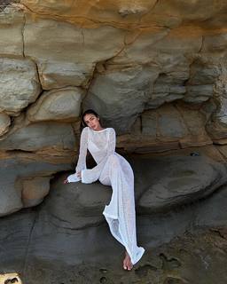 Luana Barrón feet photo thumbnail