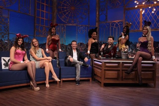 Luana Piovani feet photo thumbnail