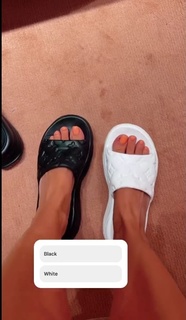 Luana Vjollca feet photo 13