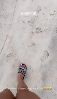 Luana Vjollca feet photo 1