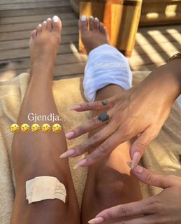 Luana Vjollca feet photo 3