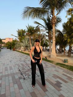 Luana Vjollca feet photo 7
