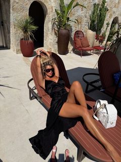 Luana Vjollca feet photo 15