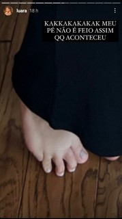 Luara Fonseca feet photo 7