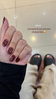 Luara Lugli feet photo 3