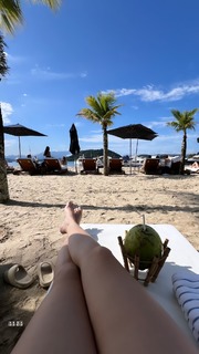Luara Lugli feet photo 2