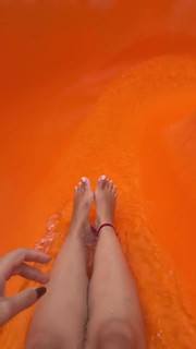 Luara Lugli feet photo 5