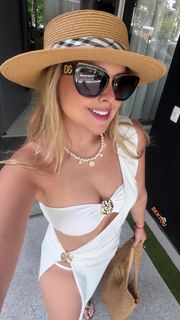 Luara Lugli feet photo 5